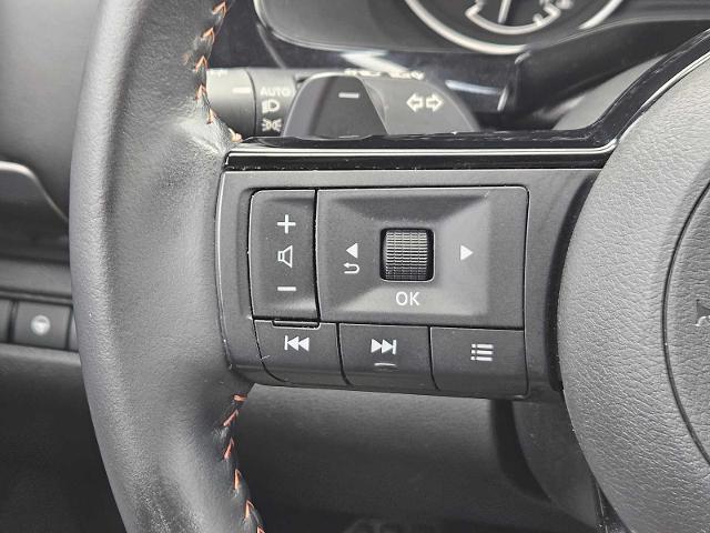 2023 Nissan Pathfinder Vehicle Photo in Fort Worth, TX 76132
