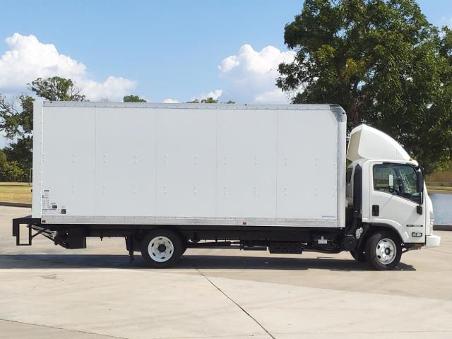 2024 Isuzu 4500 Vehicle Photo in Denton, TX 76205