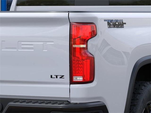 2025 Chevrolet Silverado 2500 HD Vehicle Photo in ENGLEWOOD, CO 80113-6708