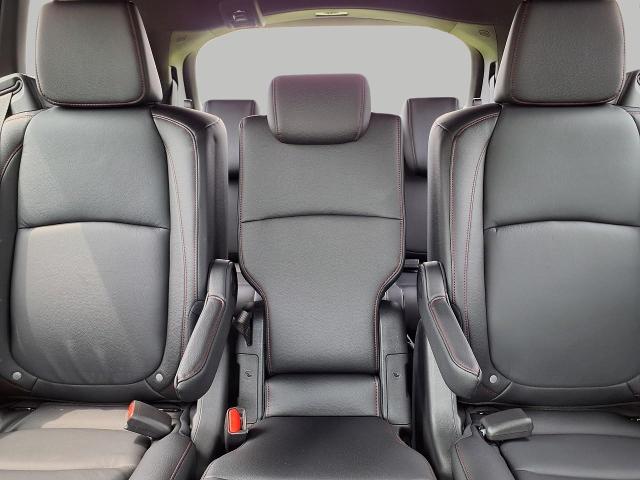 2025 Honda Odyssey Vehicle Photo in Oshkosh, WI 54904