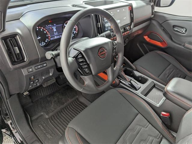 2025 Nissan Frontier Vehicle Photo in ENGLEWOOD, CO 80113-6708