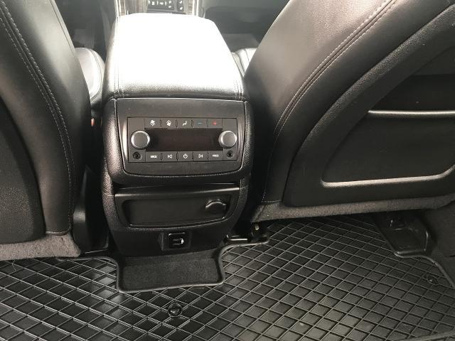 2017 GMC Acadia Limited Vehicle Photo in GREEN BAY, WI 54303-3330