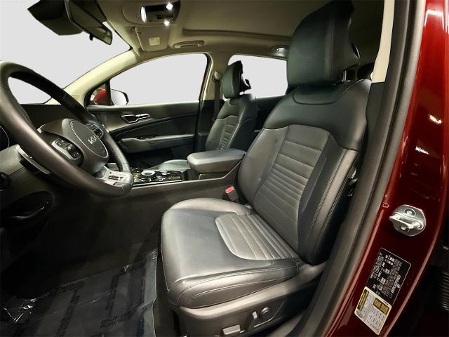 2023 Kia Sportage Hybrid Vehicle Photo in EVERETT, WA 98203-5662