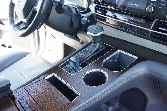 2021 Toyota Sienna Vehicle Photo in Riverdale, UT 84405