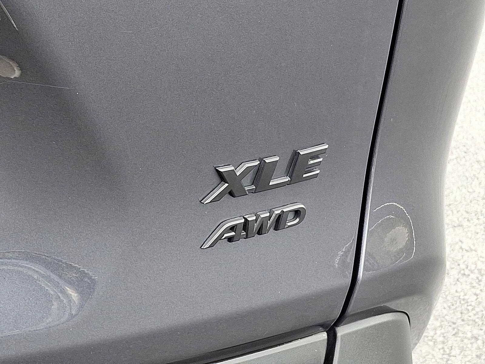 2019 Toyota RAV4 Vehicle Photo in Harrisburg, PA 17111