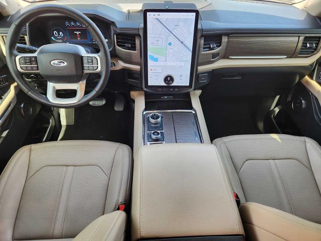 2024 Ford Expedition Vehicle Photo in DENTON, TX 76210-9321