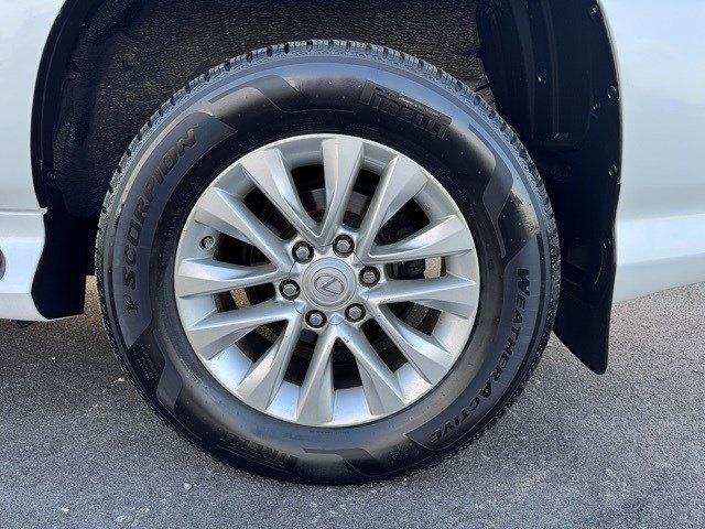2015 Lexus GX 460 Vehicle Photo in Mechanicsburg, PA 17050-1707