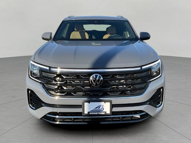 2024 Volkswagen Atlas Cross Sport Vehicle Photo in Oshkosh, WI 54904