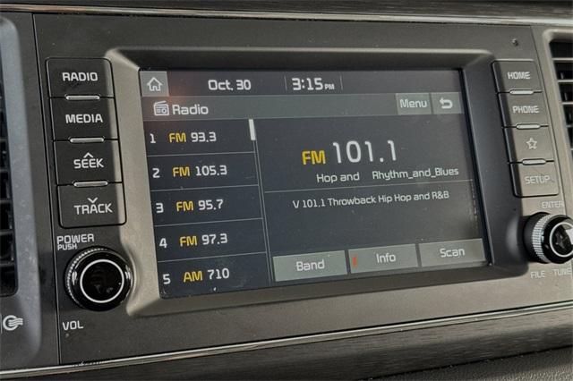 2021 Kia Sedona Vehicle Photo in ELK GROVE, CA 95757-8703