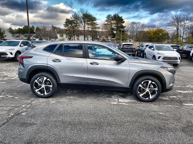 2024 Chevrolet Trax Vehicle Photo in WILLIAMSVILLE, NY 14221-2883