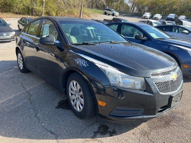 2011 Chevrolet Cruze Vehicle Photo in MILFORD, OH 45150-1684