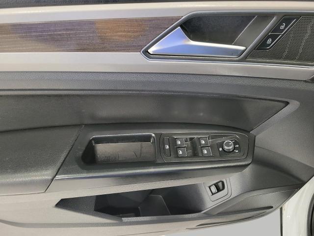 2019 Volkswagen Atlas Vehicle Photo in APPLETON, WI 54914-4656