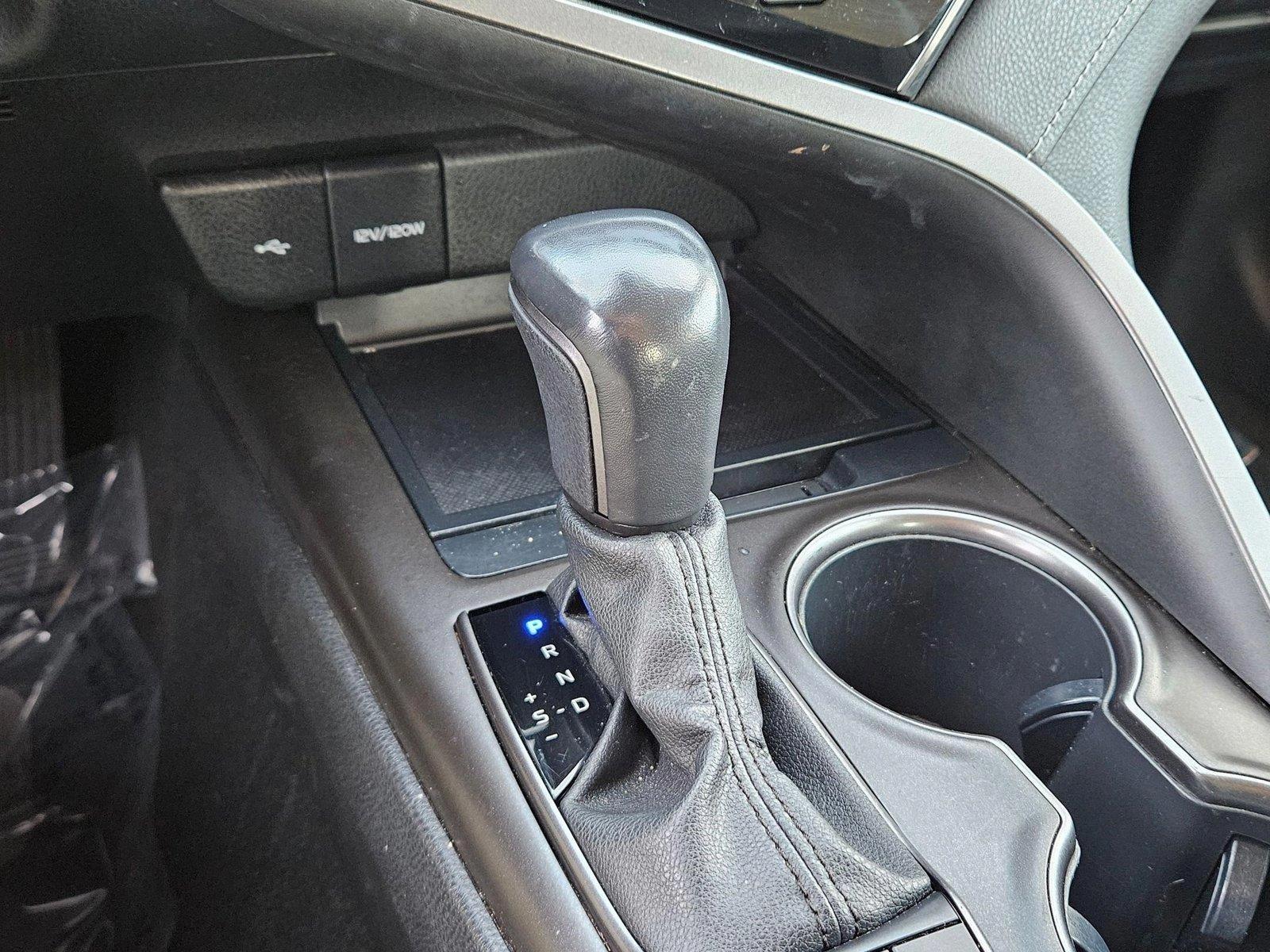2022 Toyota Camry Vehicle Photo in LAS VEGAS, NV 89146-3033