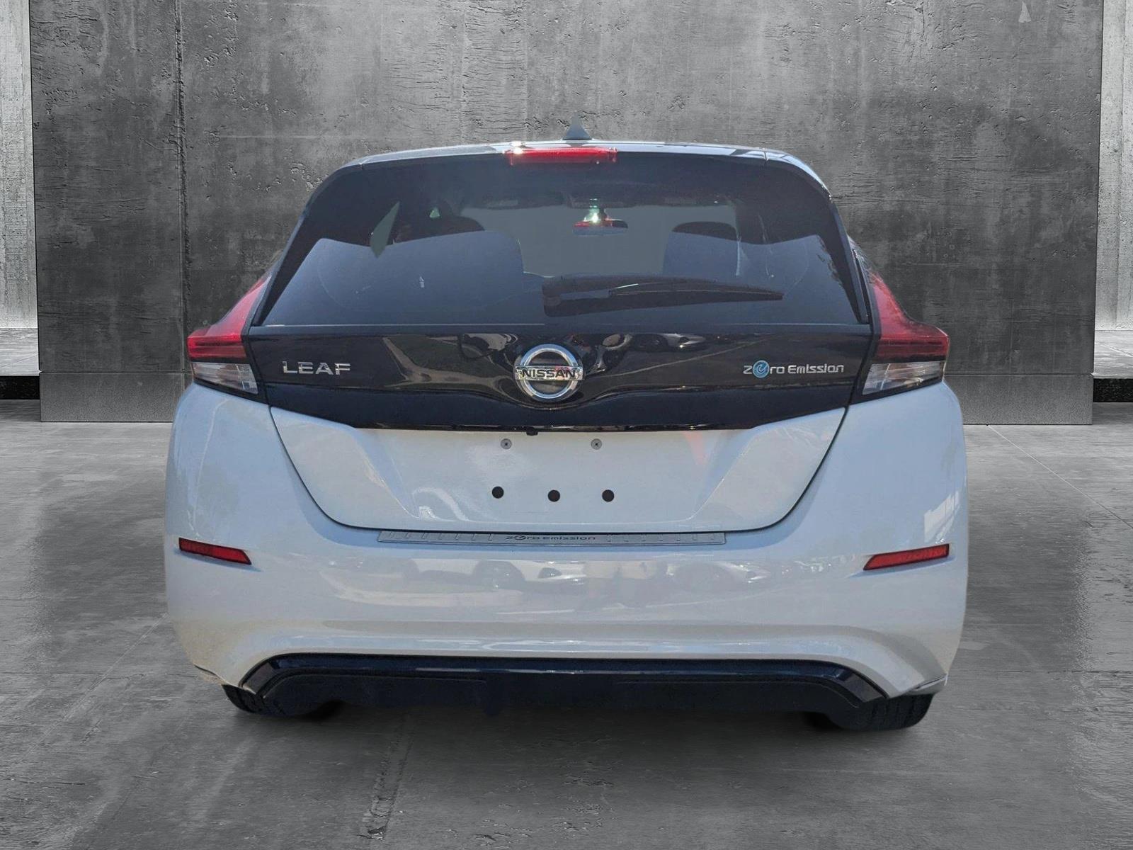 2018 Nissan LEAF Vehicle Photo in Miami, FL 33135