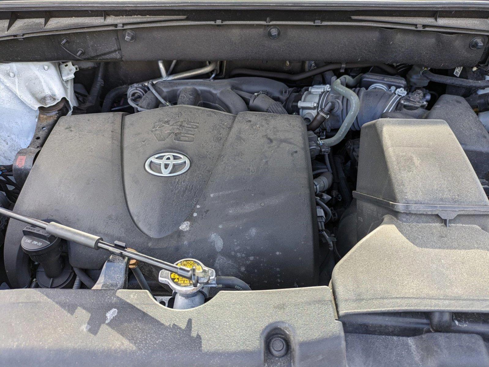 2017 Toyota Highlander Vehicle Photo in Sanford, FL 32771