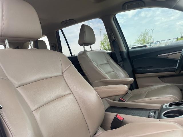 2016 Honda Pilot Vehicle Photo in San Antonio, TX 78230