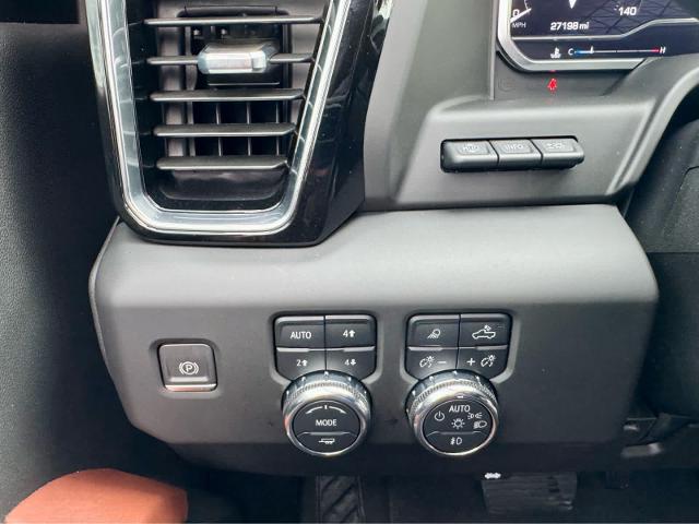 2024 GMC Sierra 2500 HD Vehicle Photo in DALLAS, TX 75209-3016