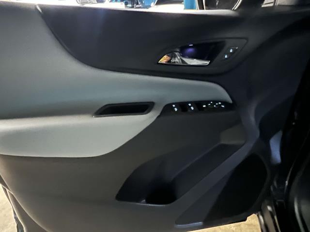 2022 Chevrolet Equinox Vehicle Photo in Roslyn, NY 11576