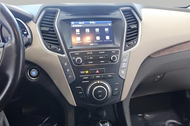 2017 Hyundai SANTA FE Vehicle Photo in Green Bay, WI 54304