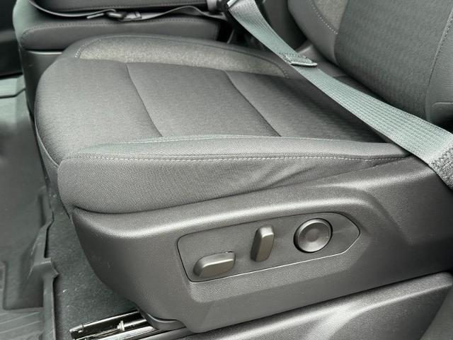 2025 Chevrolet Silverado 1500 Vehicle Photo in COLUMBIA, MO 65203-3903