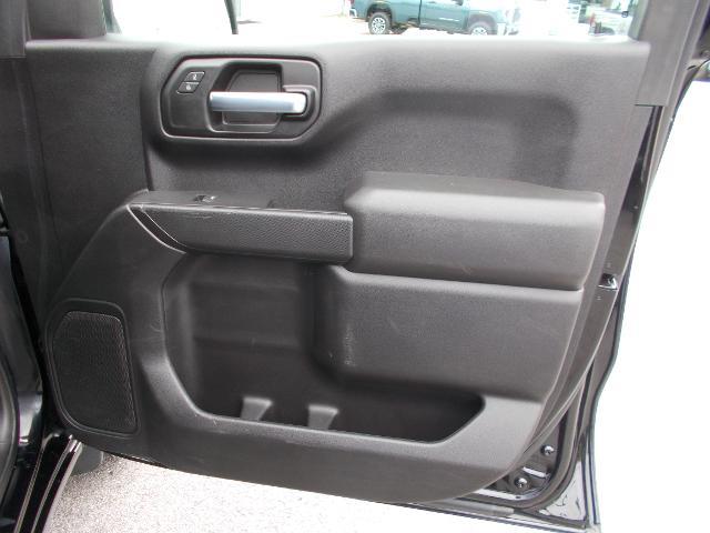 2021 Chevrolet Silverado 1500 Vehicle Photo in LOWELL, MA 01852-4336