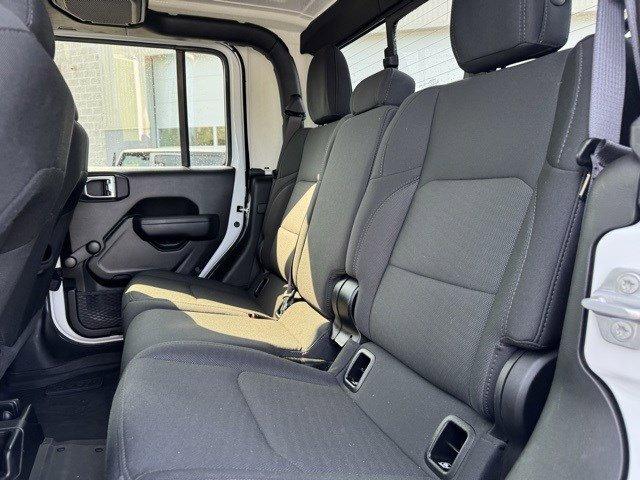2022 Jeep Gladiator Vehicle Photo in Mechanicsburg, PA 17050-1707