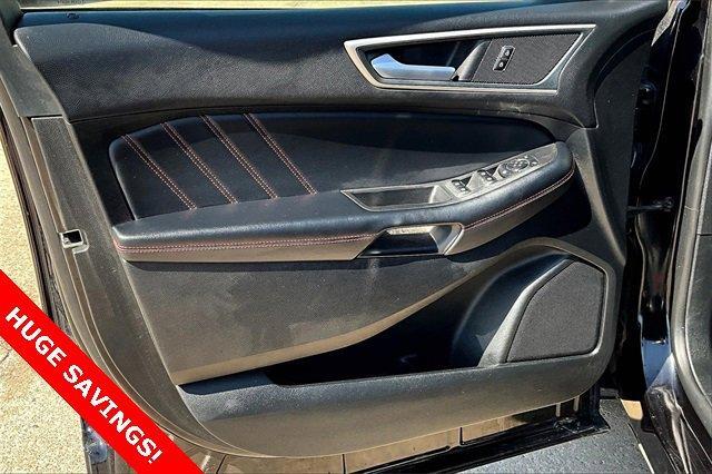 2024 Ford Edge Vehicle Photo in TOPEKA, KS 66609-0000