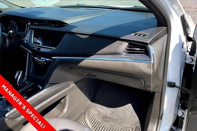 2021 Cadillac XT5 Vehicle Photo in TOPEKA, KS 66609-0000