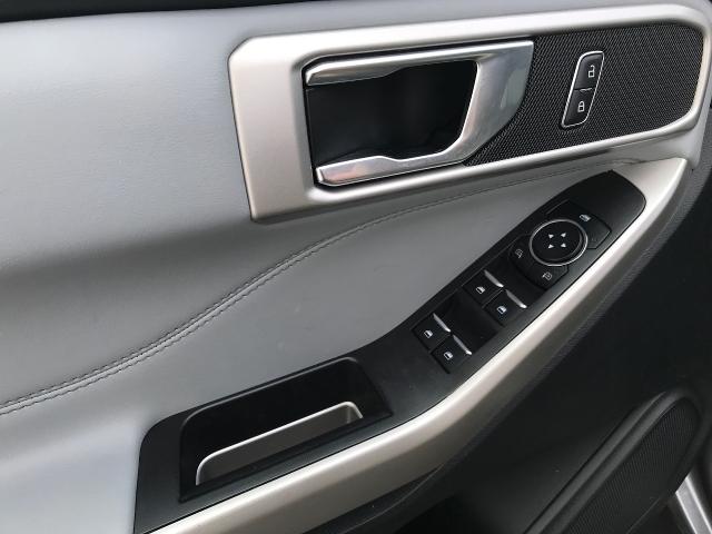2023 Ford Explorer Vehicle Photo in GREEN BAY, WI 54303-3330