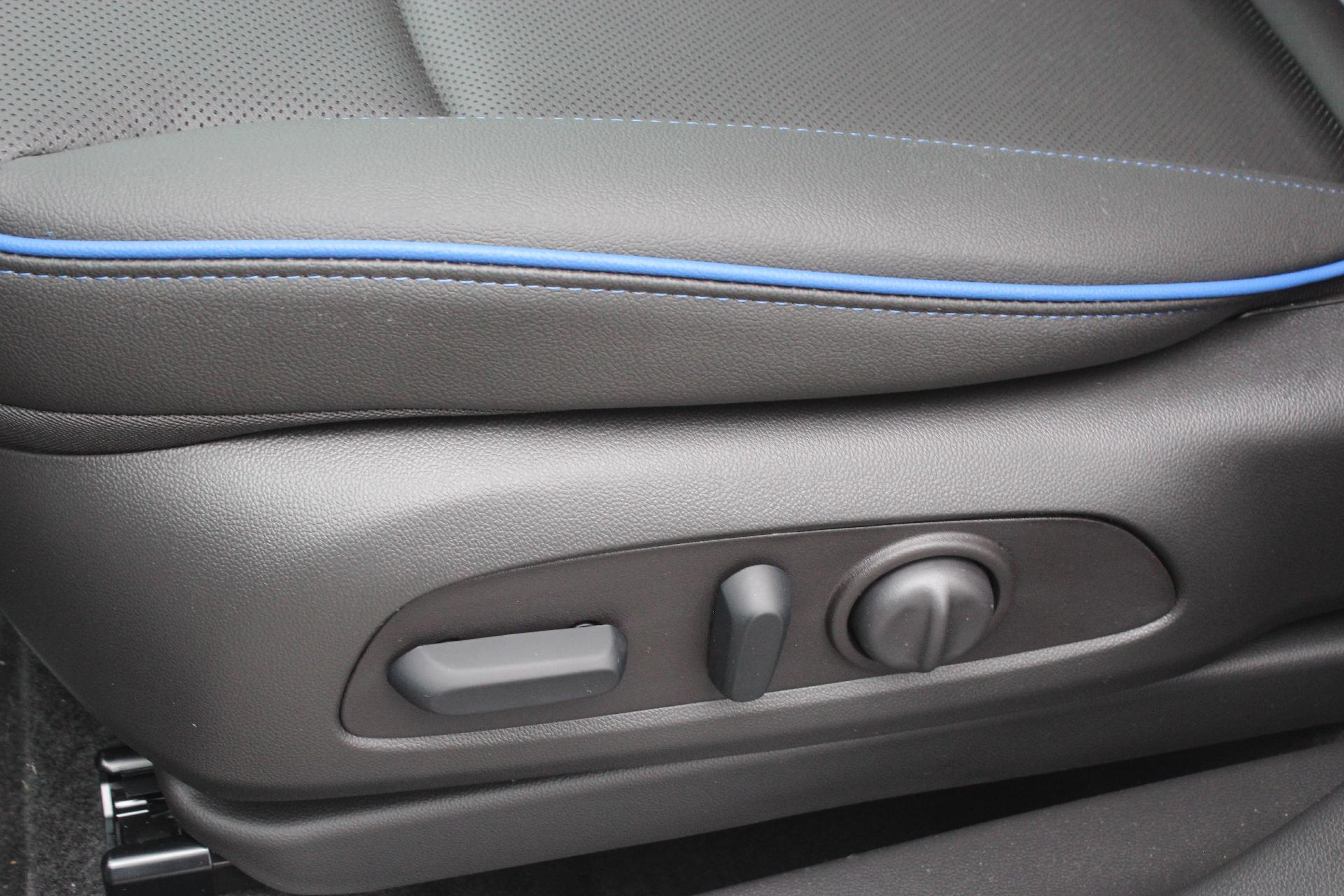 2026 Buick Encore GX Vehicle Photo in AURORA, CO 80012-4011