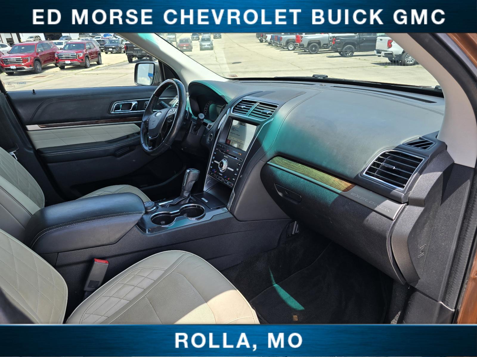 2017 Ford Explorer Vehicle Photo in Rolla, MO 65401