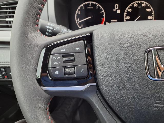 2025 Honda Odyssey Vehicle Photo in Oshkosh, WI 54904