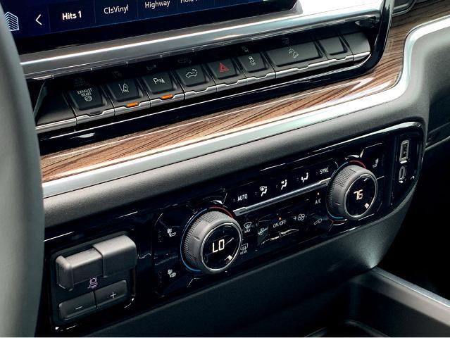 2025 Chevrolet Silverado 2500 HD Vehicle Photo in BEAUFORT, SC 29906-4218