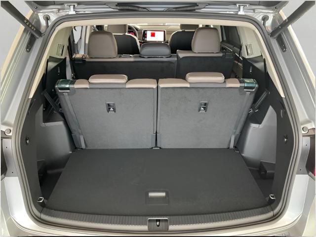 2025 Volkswagen Atlas Vehicle Photo in Oshkosh, WI 54904