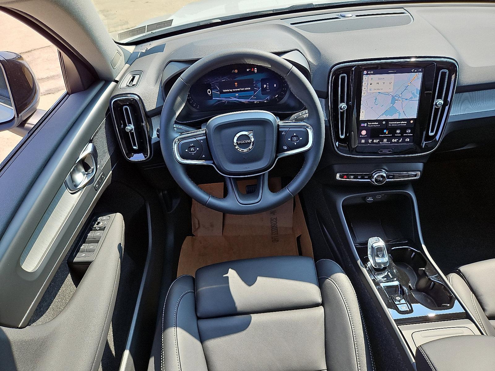 2026 Volvo XC40 Vehicle Photo in Trevose, PA 19053