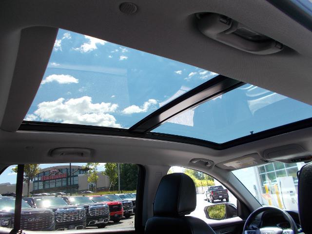 2023 GMC Terrain Vehicle Photo in LOWELL, MA 01852-4336