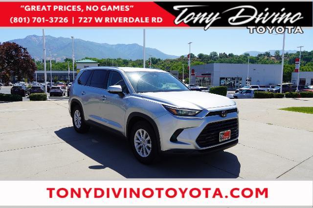 2024 Toyota Grand Highlander Vehicle Photo in Riverdale, UT 84405