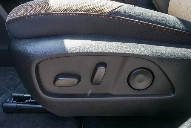 2025 Chevrolet Equinox Vehicle Photo in VENTURA, CA 93003-8585