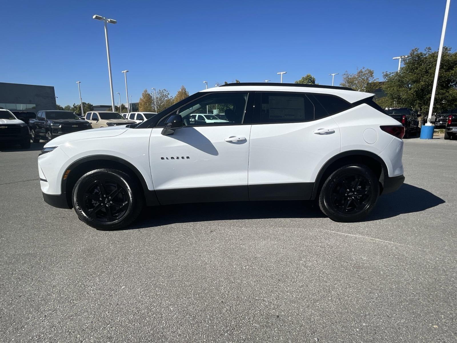 2025 Chevrolet Blazer Vehicle Photo in BENTONVILLE, AR 72712-4322