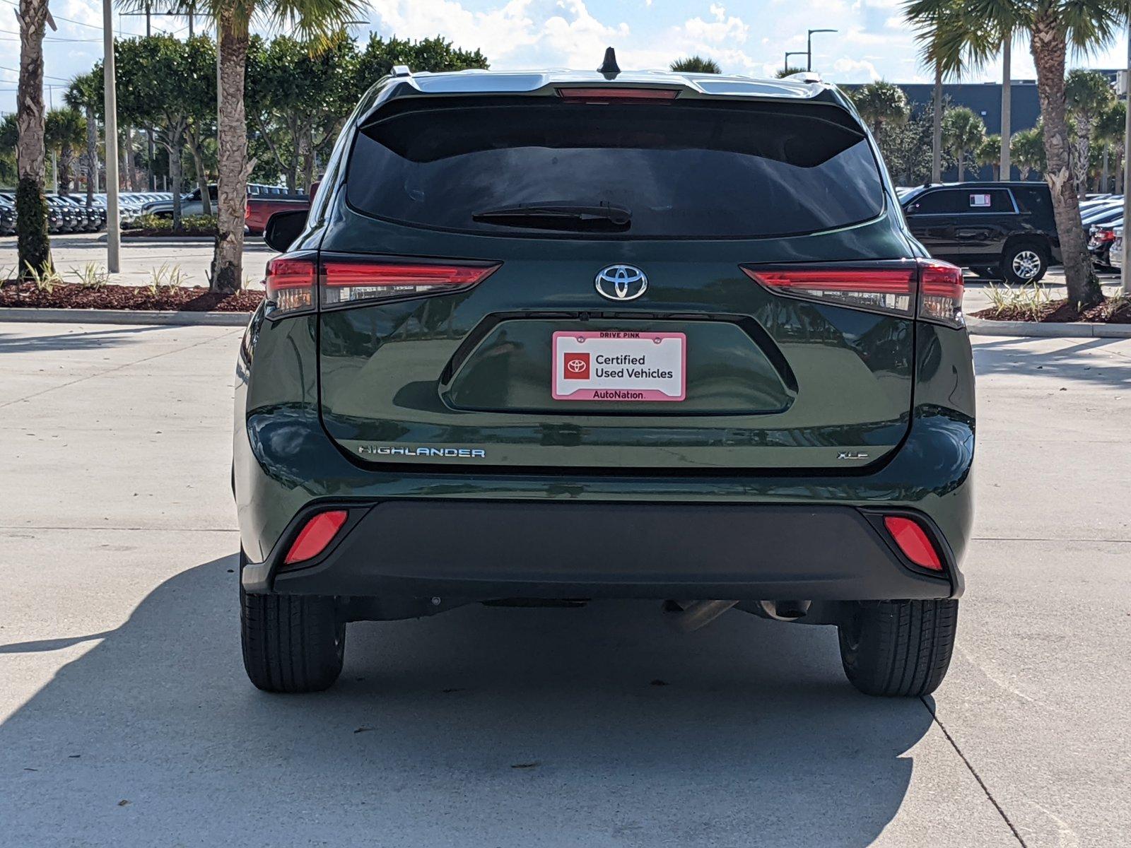 2023 Toyota Highlander Vehicle Photo in Davie, FL 33331