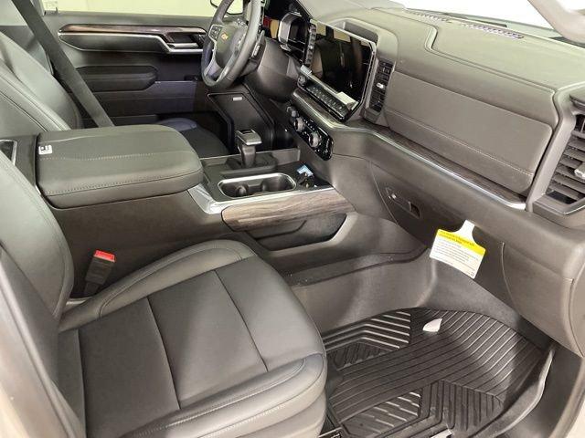 2025 Chevrolet Silverado 1500 Vehicle Photo in PHOENIX, AZ 85014-3381