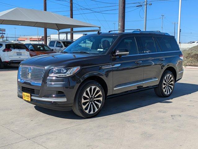 2024 Lincoln Navigator Vehicle Photo in SELMA, TX 78154-1460