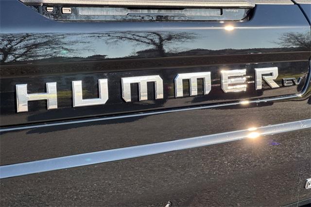 2025 GMC HUMMER EV Pickup Vehicle Photo in ELK GROVE, CA 95757-8703