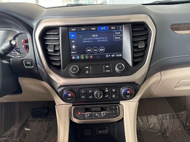 2023 GMC Acadia Vehicle Photo in MANHATTAN, KS 66502-5036