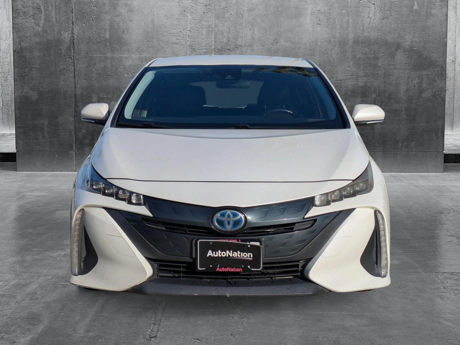 2017 Toyota Prius Prime Vehicle Photo in Tustin, CA 92782