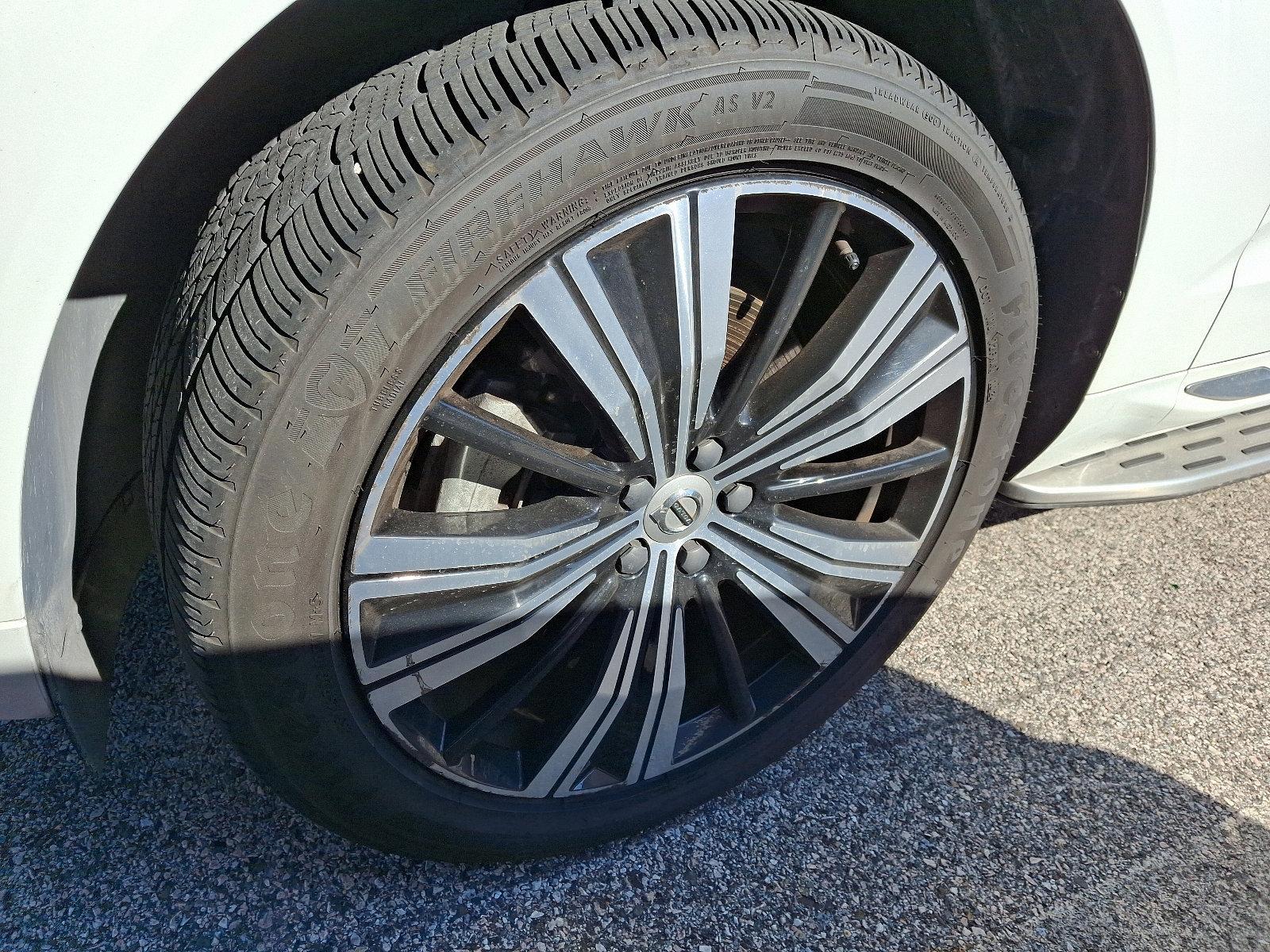 2022 Volvo XC60 Vehicle Photo in Trevose, PA 19053
