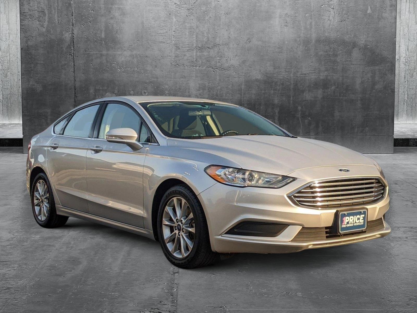 2017 Ford Fusion Vehicle Photo in TIMONIUM, MD 21093-2300