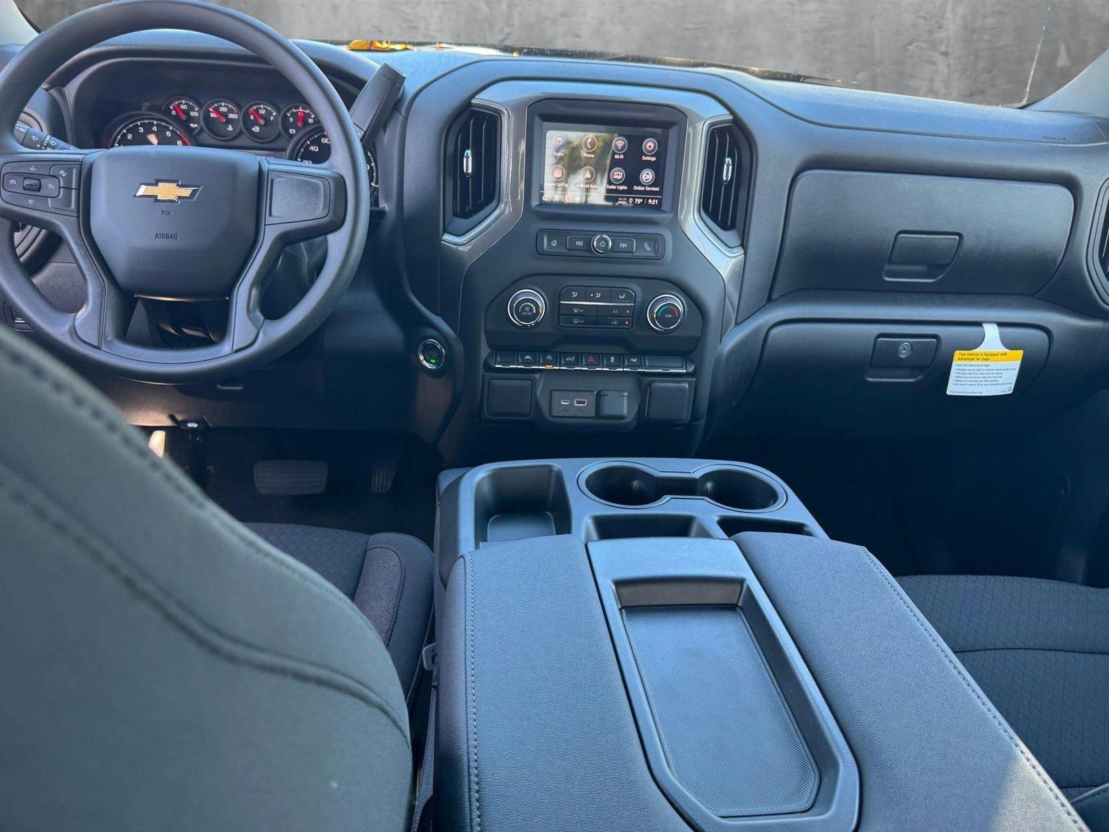 2025 Chevrolet Silverado 1500 Vehicle Photo in GREENACRES, FL 33463-3207