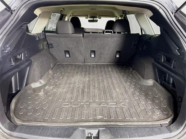 2020 Subaru Outback Vehicle Photo in Everett, WA 98204