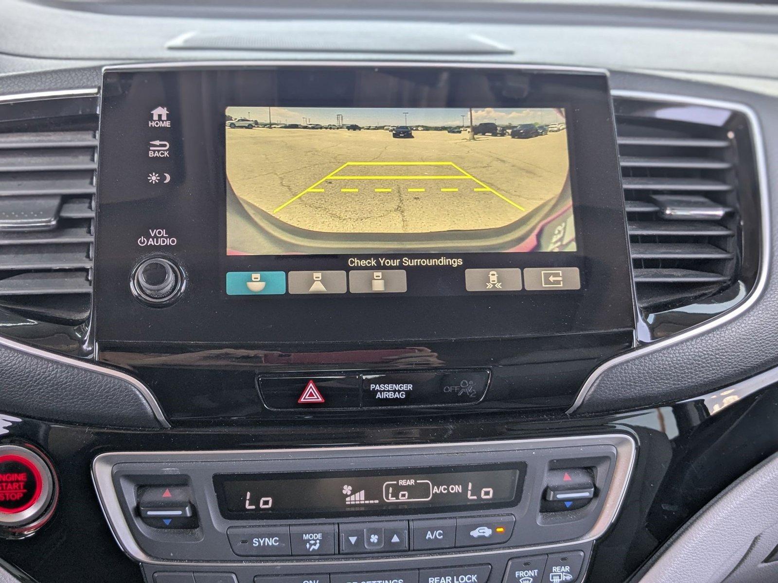 2019 Honda Pilot Vehicle Photo in Valencia, CA 91355
